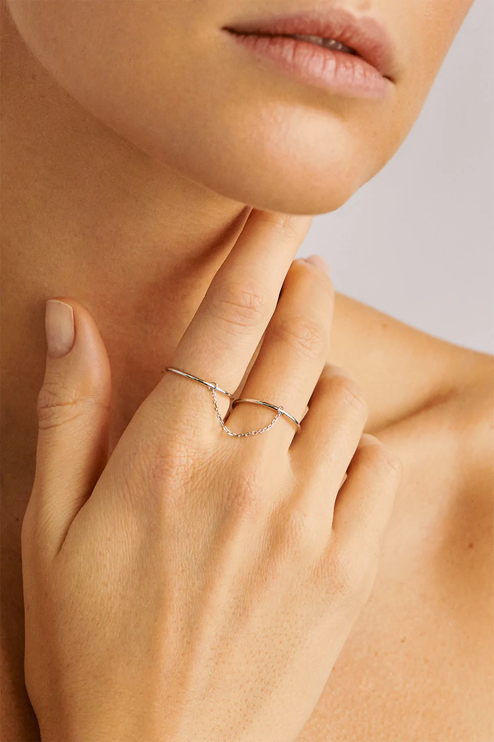 Купити Каблучка тонка подвійна, біле золото